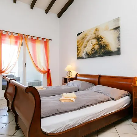 Apartment Residence Miralago - Utoring Apt- B16 By Interhome * Piazzogna