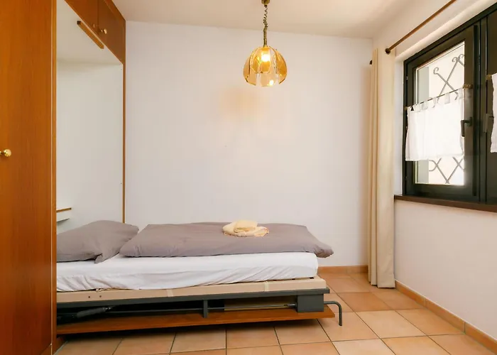 Residenza Miralago Apt- B16 By Interhome Daire